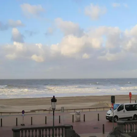 公寓 In Near Belgium Pier